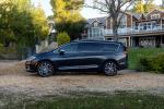 Chrysler Pacifica Pinnacle AWD 2020 года